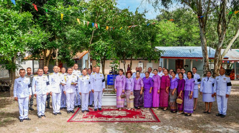 ✨ บก.ตชด.ภาค 2 ร่วมพิธีทอดผ้ากฐินพระราชทาน และปลูกต้นพระศรีมหาโพธิ์ จากพุทธคยา ประเทศอินเดีย ✨