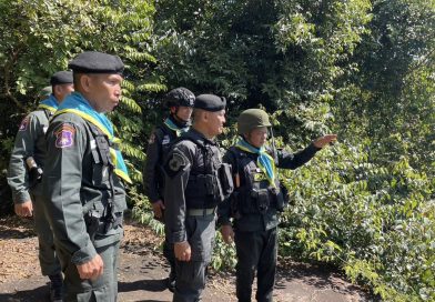 ผบก.ตชด.ภาค 2 พร้อมคณะฯ เดินทางตรวจเยี่ยมกำลังพลร้อย ฉก.ตชด.214 ณ ฐานปฏิบัติการเนิน 429