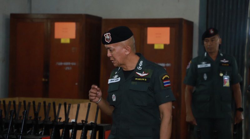 ผบก.ตชด.ภาค 2 ร่วมตรวจสอบความเรียบร้อยคลังอาวุธ กระสุน สป.5 ของหน่วย กก.ตชด.22