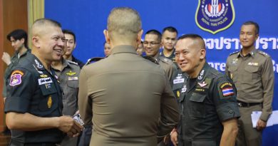พล.ต.ต.วุฒิพงษ์ เย็นจิตต์ ผบก.ตชด.ภาค 2 ร่วมแถลงผลการปราบปรามเครือข่ายยาเสพติดของสำนักงานตำรวจแห่งชาติ ห้วง 8 เดือน จับกุมกว่า 180,000 คดี ยึดยาบ้า 915 ล้านเม็ด, ไอซ์ 34,116 กิโลกรัม, เฮโรอีน 756 กิโลกรัม อายัดทรัพย์ กว่า 7,100 ล้านบาท